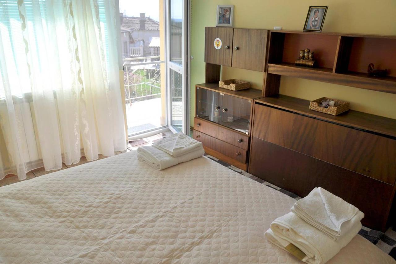 Вила В С. Габарево, Долината На Розите. Gabarevo Extérieur photo